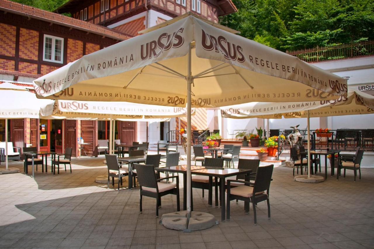 Hotel Bastion Sinaia Exterior photo