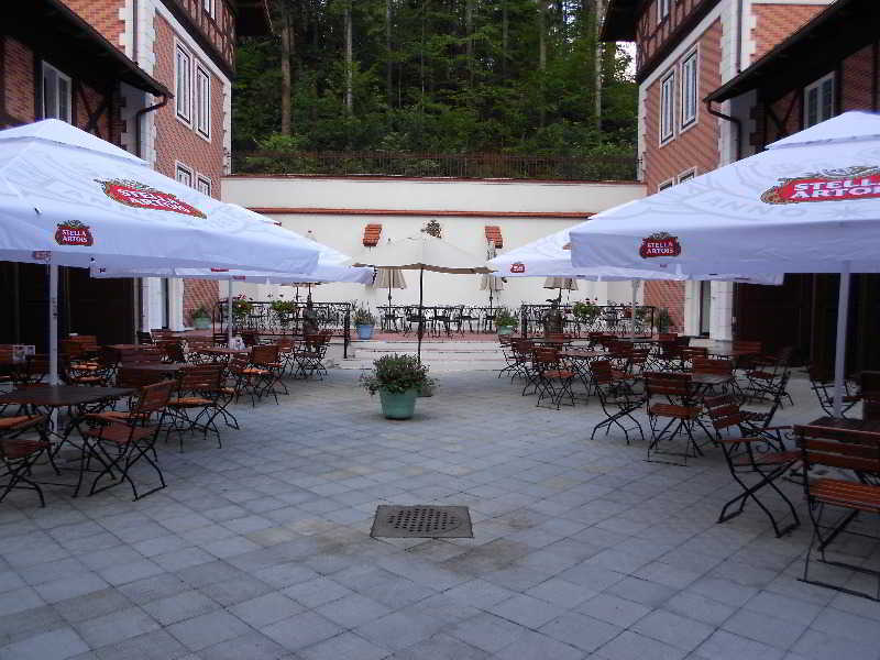 Hotel Bastion Sinaia Exterior photo