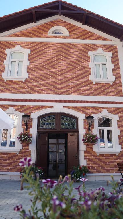 Hotel Bastion Sinaia Exterior photo